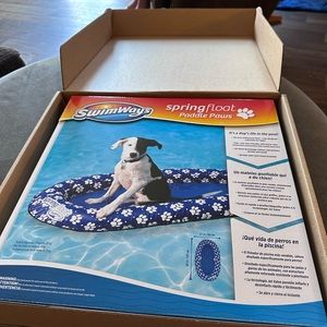 Swimways spring float paddle paws